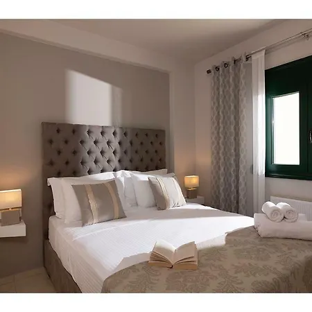Irini Piskopiano, #2 Apartment Hersonissos (Crete)